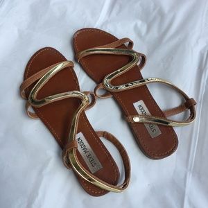Steve Madden Flat Gold Sandals
